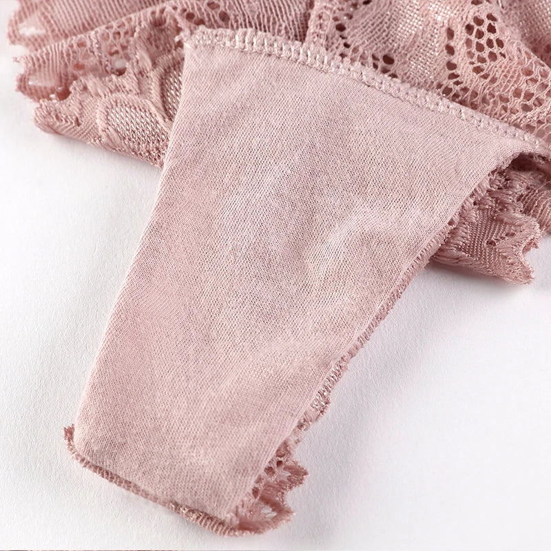 3 Pcs Woman Panties Sexy Lace Thong Underwear Lingerie Female T-back Temptation Low Waist Women Transparent G String